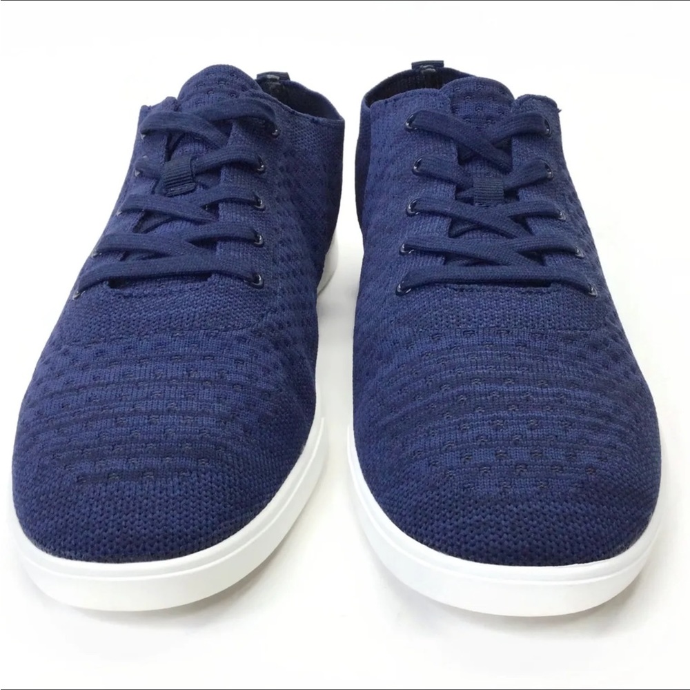 Suavs Navy Blue Sneakers